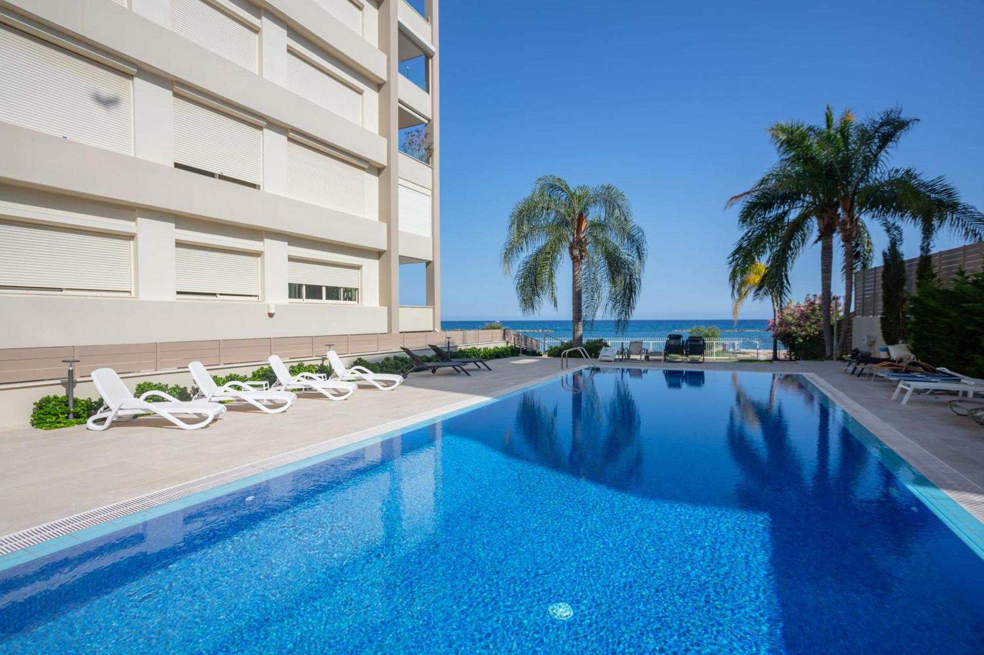 Hallmark By Trulycyprus Apartment
