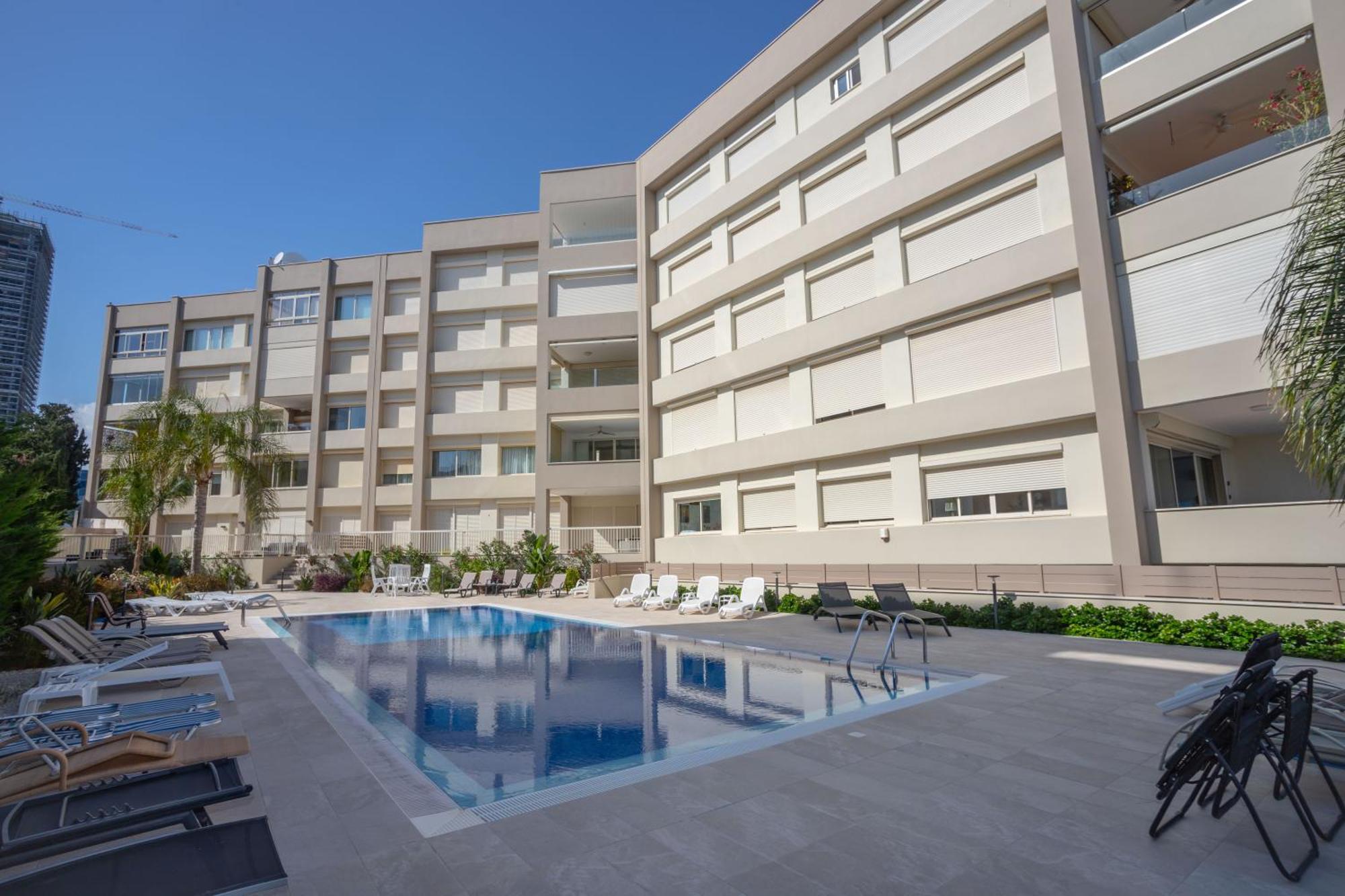 Apartment Hallmark By Trulycyprus Limassol