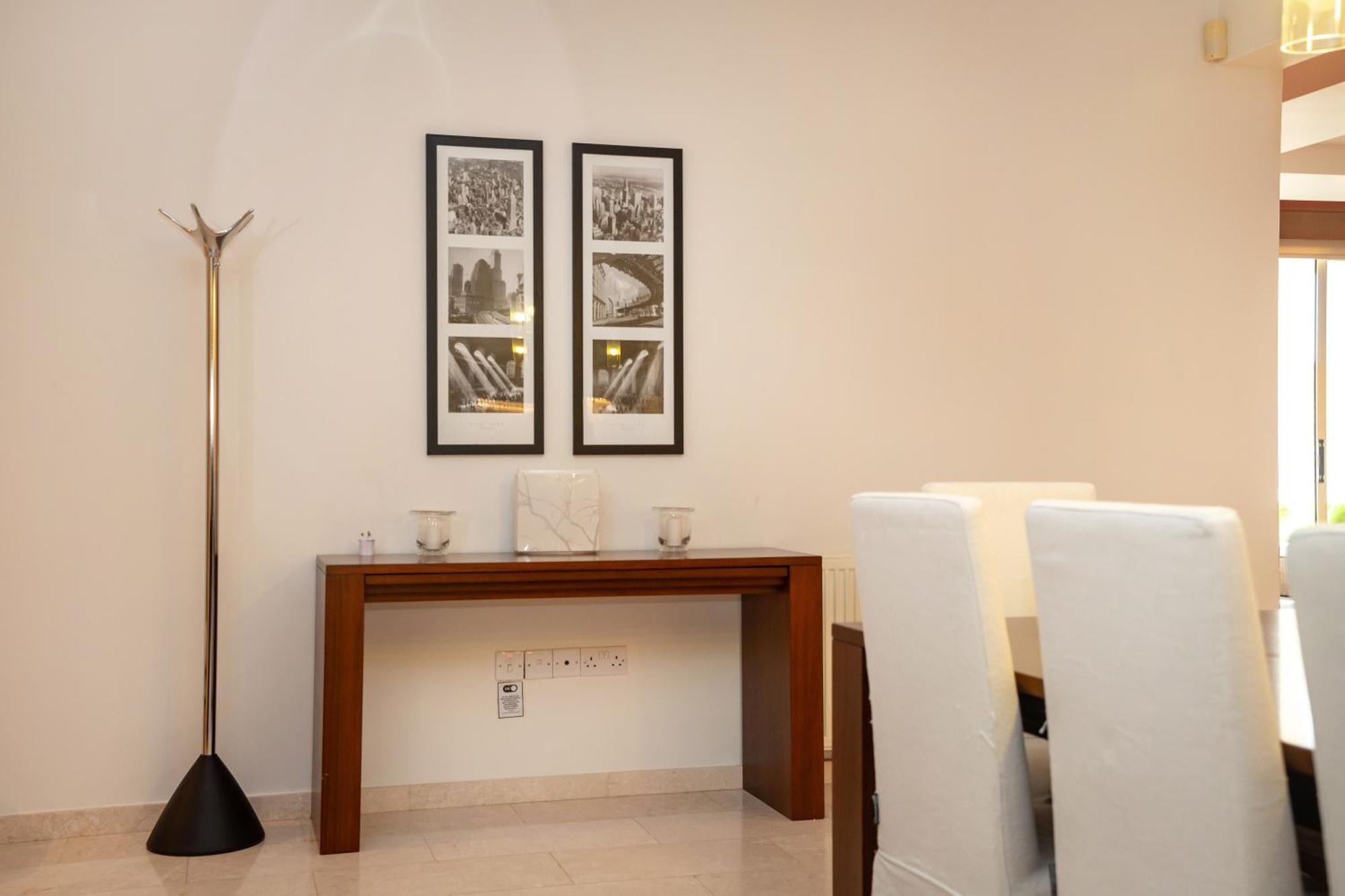 Hallmark By Trulycyprus Apartment Limassol